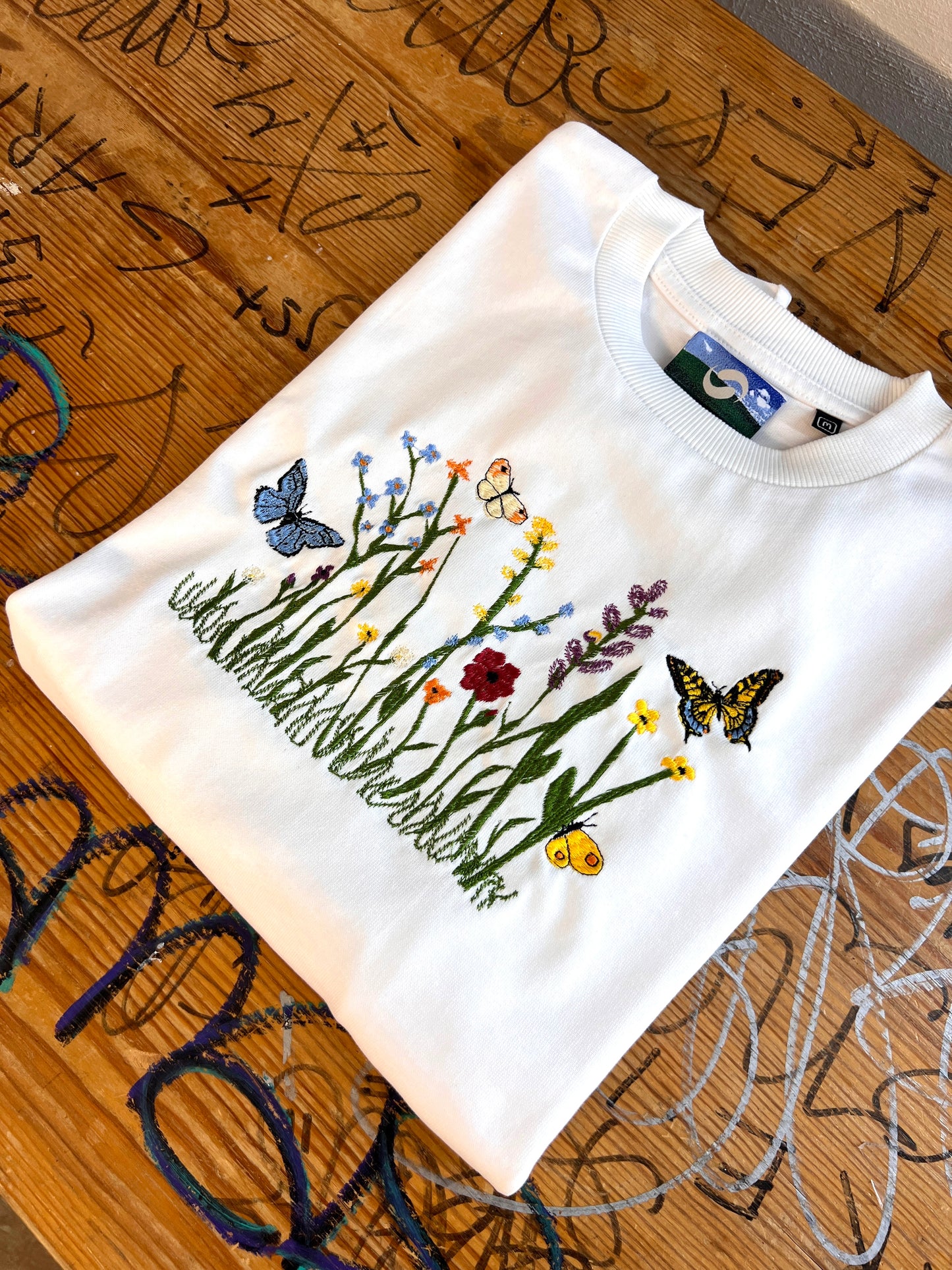 Wildblumen T-Shirt Weiß